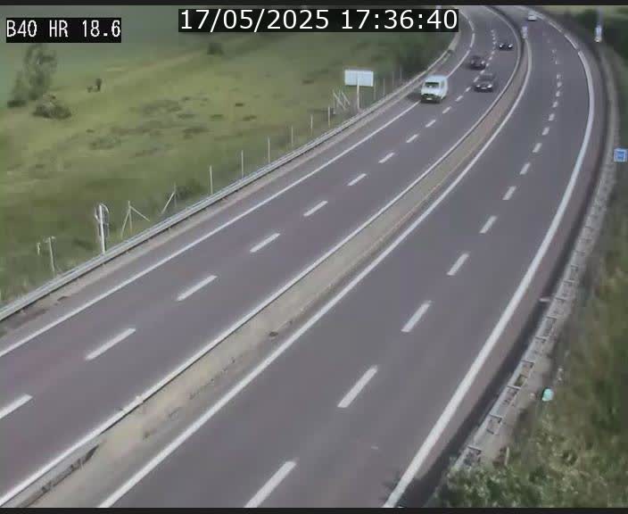 Webcam sur la route de liaison entre Micheville et Esch-Belval à la frontière entre le Luxembourg et la France. Vue orientée vers la Lorraine.