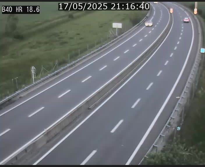 Webcam sur la route de liaison entre Micheville et Esch-Belval à la frontière entre le Luxembourg et la France. Vue orientée vers la Lorraine.