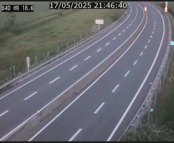 Webcam sur la route de liaison entre Micheville et Esch-Belval à la frontière entre le Luxembourg et la France. Vue orientée vers la Lorraine.