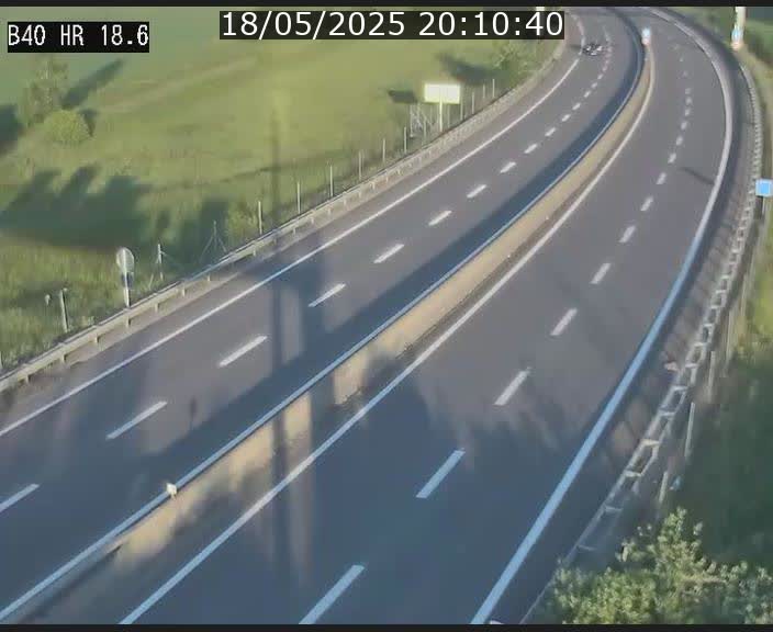 Webcam sur la route de liaison entre Micheville et Esch-Belval à la frontière entre le Luxembourg et la France. Vue orientée vers la Lorraine.