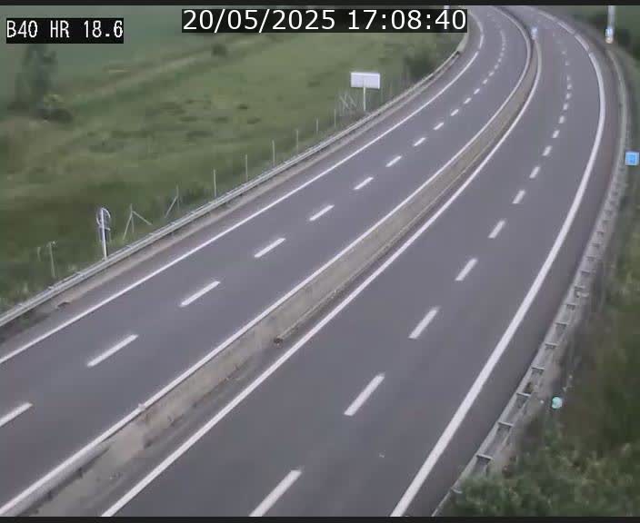 Webcam sur la route de liaison entre Micheville et Esch-Belval à la frontière entre le Luxembourg et la France. Vue orientée vers la Lorraine.