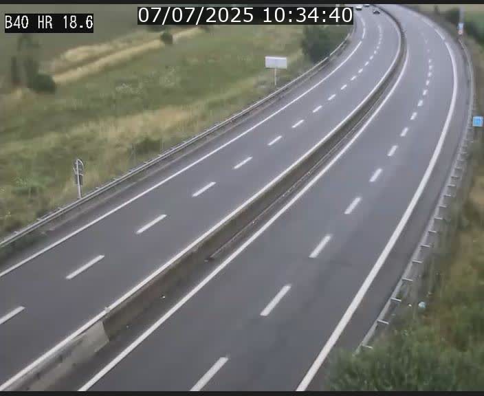 Webcam sur la route de liaison entre Micheville et Esch-Belval à la frontière entre le Luxembourg et la France. Vue orientée vers la Lorraine.