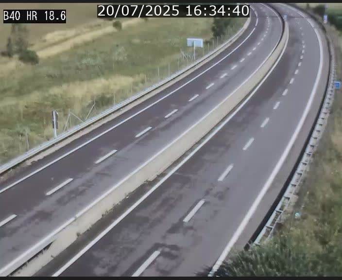 Webcam sur la route de liaison entre Micheville et Esch-Belval à la frontière entre le Luxembourg et la France. Vue orientée vers la Lorraine.