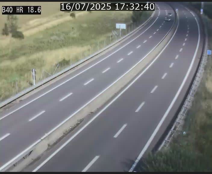 Webcam sur la route de liaison entre Micheville et Esch-Belval à la frontière entre le Luxembourg et la France. Vue orientée vers la Lorraine.