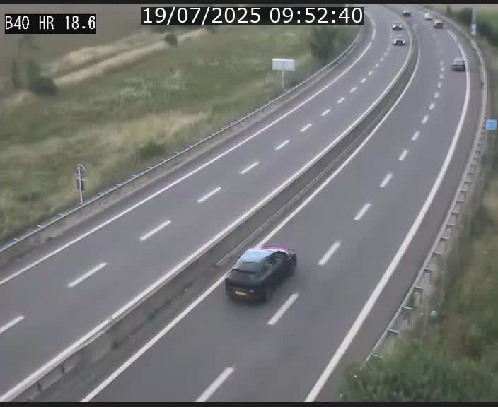 Webcam sur la route de liaison entre Micheville et Esch-Belval à la frontière entre le Luxembourg et la France. Vue orientée vers la Lorraine.