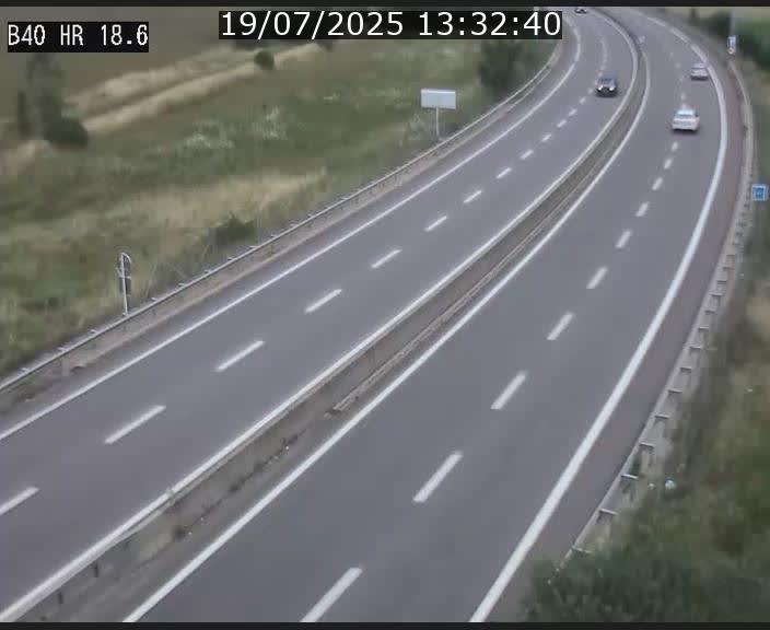 Webcam sur la route de liaison entre Micheville et Esch-Belval à la frontière entre le Luxembourg et la France. Vue orientée vers la Lorraine.