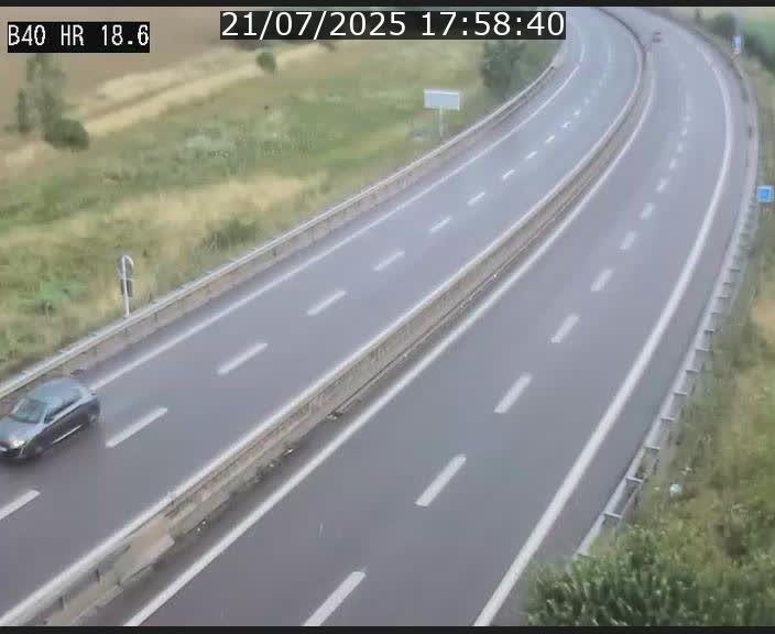 Webcam sur la route de liaison entre Micheville et Esch-Belval à la frontière entre le Luxembourg et la France. Vue orientée vers la Lorraine.