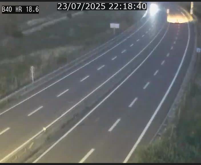 Webcam sur la route de liaison entre Micheville et Esch-Belval à la frontière entre le Luxembourg et la France. Vue orientée vers la Lorraine.