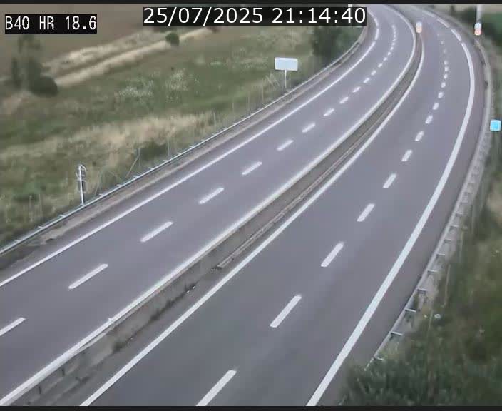Webcam sur la route de liaison entre Micheville et Esch-Belval à la frontière entre le Luxembourg et la France. Vue orientée vers la Lorraine.