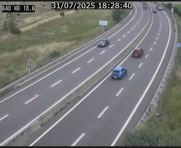 Webcam sur la route de liaison entre Micheville et Esch-Belval à la frontière entre le Luxembourg et la France. Vue orientée vers la Lorraine.