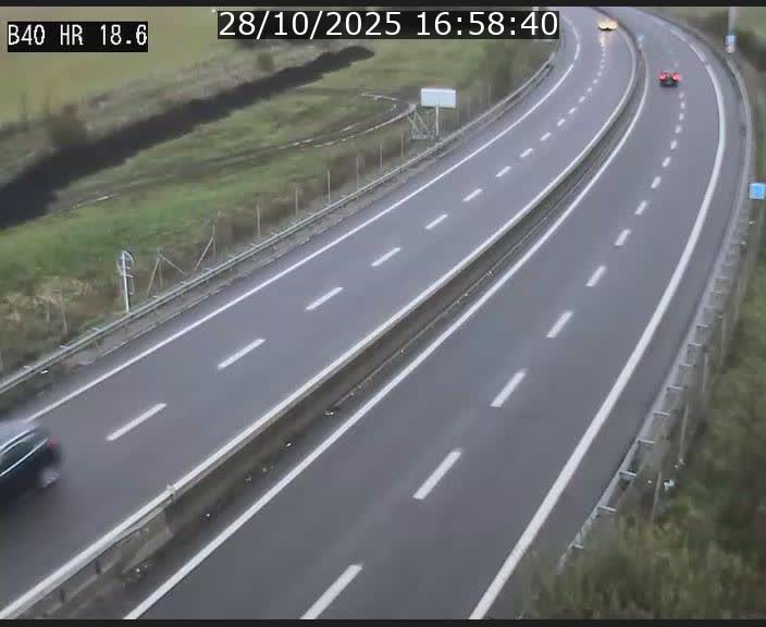 <h2>Webcam sur la route de liaison entre Micheville et Esch-Belval à la frontière entre le Luxembourg et la France. Vue orientée vers la Lorraine.</h2>