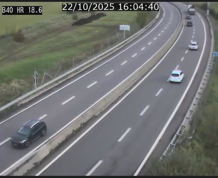 <h2>Webcam sur la route de liaison entre Micheville et Esch-Belval à la frontière entre le Luxembourg et la France. Vue orientée vers la Lorraine.</h2>