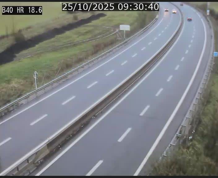<h2>Webcam sur la route de liaison entre Micheville et Esch-Belval à la frontière entre le Luxembourg et la France. Vue orientée vers la Lorraine.</h2>