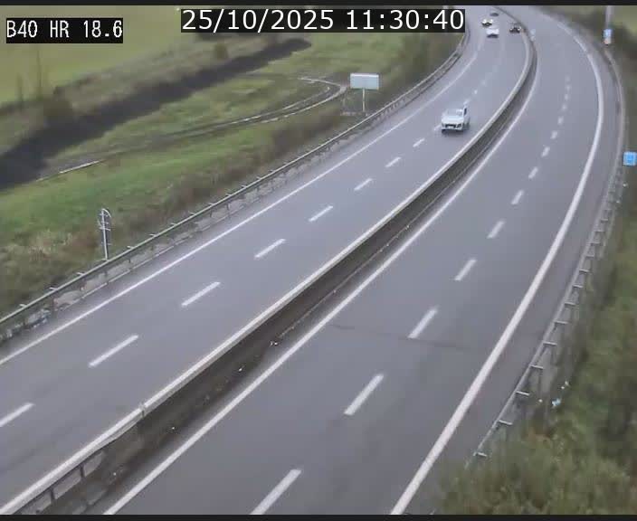 <h2>Webcam sur la route de liaison entre Micheville et Esch-Belval à la frontière entre le Luxembourg et la France. Vue orientée vers la Lorraine.</h2>