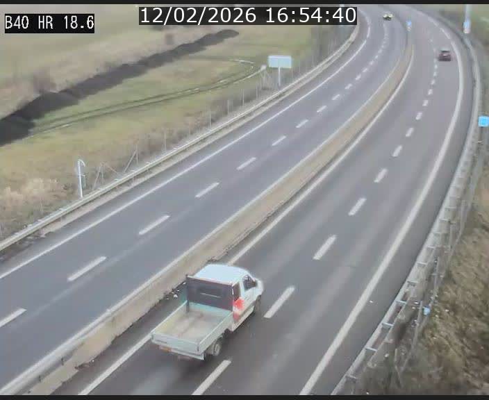 <h2>Webcam sur la route de liaison entre Micheville et Esch-Belval à la frontière entre le Luxembourg et la France. Vue orientée vers la Lorraine.</h2>