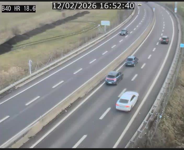 <h2>Webcam sur la route de liaison entre Micheville et Esch-Belval à la frontière entre le Luxembourg et la France. Vue orientée vers la Lorraine.</h2>