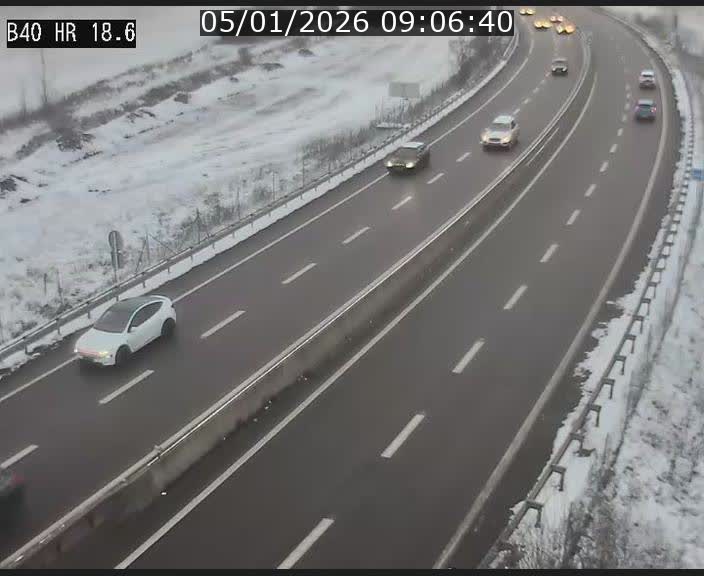 Webcam sur la route de liaison entre Micheville et Esch-Belval à la frontière entre le Luxembourg et la France. Vue orientée vers la Lorraine.
