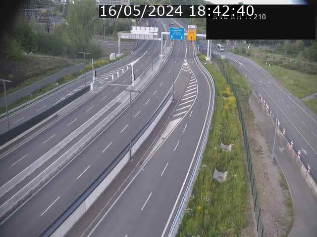 Webcam sur le contournement d'Esch Belval à hauteur de la sortie Université de Luxembourg. Vue orientée vers Luxembourg