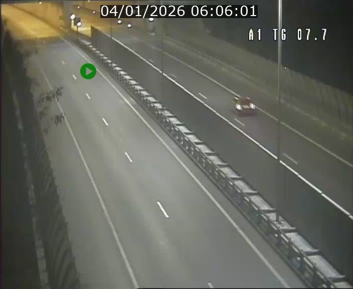 Traffic live webcam Luxembourg Kirchberg - A1 direction Luxembourg-ville - BK 7.7