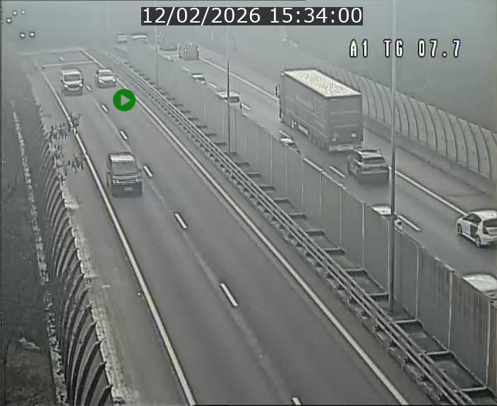<h2>Traffic live webcam Luxembourg Kirchberg - A1 direction Luxembourg-ville - BK 7.7</h2>