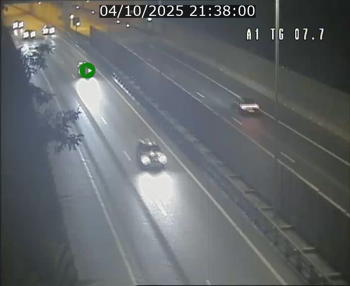 <h2>Traffic live webcam Luxembourg Kirchberg - A1 direction Luxembourg-ville - BK 7.7</h2>