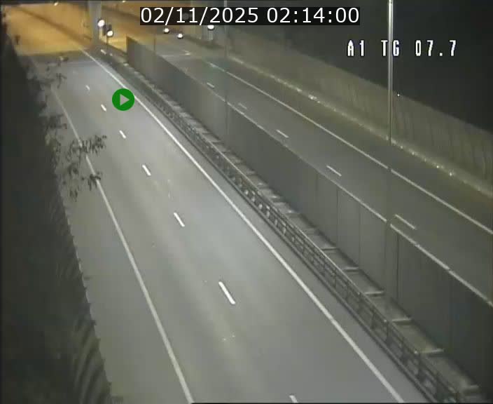<h2>Traffic live webcam Luxembourg Kirchberg - A1 direction Luxembourg-ville - BK 7.7</h2>