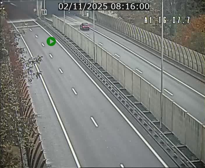 <h2>Traffic live webcam Luxembourg Kirchberg - A1 direction Luxembourg-ville - BK 7.7</h2>