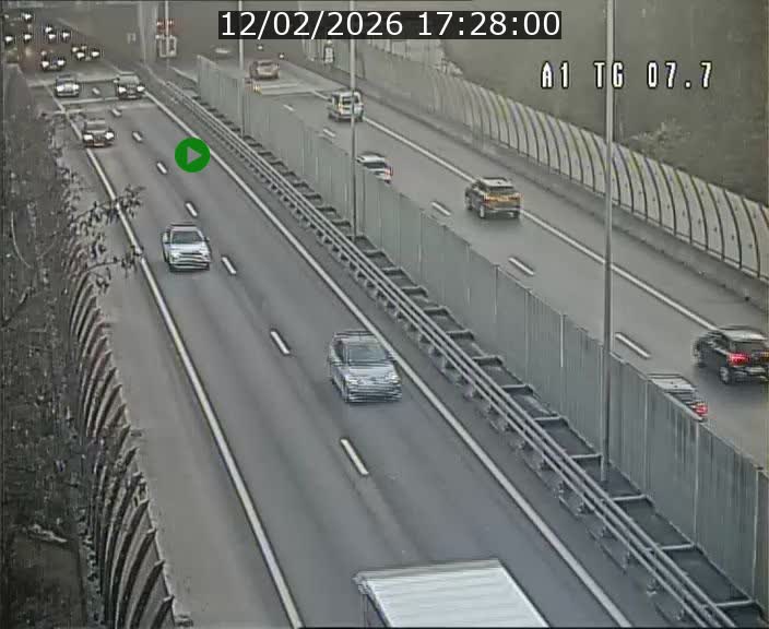 <h2>Traffic live webcam Luxembourg Kirchberg - A1 direction Luxembourg-ville - BK 7.7</h2>