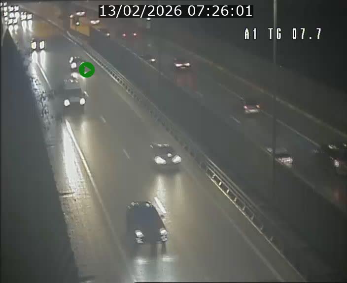 <h2>Traffic live webcam Luxembourg Kirchberg - A1 direction Luxembourg-ville - BK 7.7</h2>