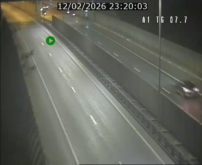 <h2>Traffic live webcam Luxembourg Kirchberg - A1 direction Luxembourg-ville - BK 7.7</h2>