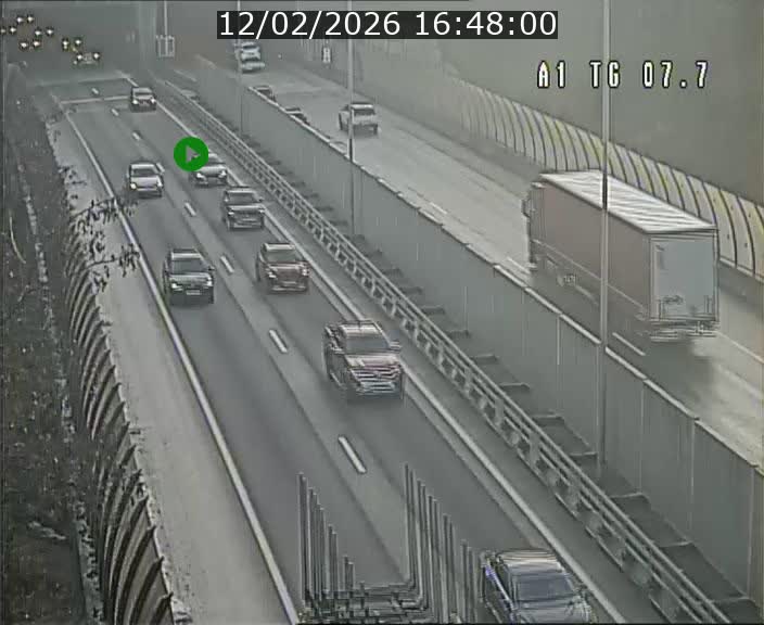 <h2>Traffic live webcam Luxembourg Kirchberg - A1 direction Luxembourg-ville - BK 7.7</h2>