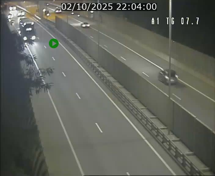 <h2>Traffic live webcam Luxembourg Kirchberg - A1 direction Luxembourg-ville - BK 7.7</h2>