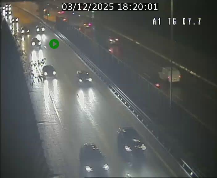 <h2>Traffic live webcam Luxembourg Kirchberg - A1 direction Luxembourg-ville - BK 7.7</h2>