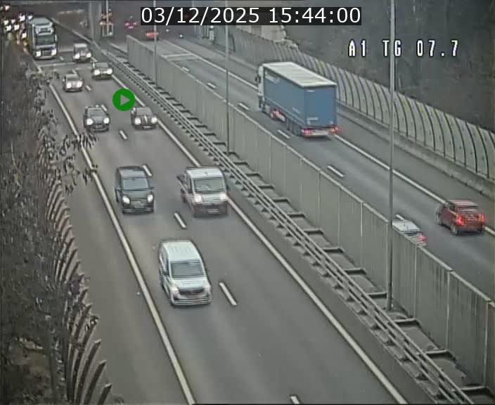 <h2>Traffic live webcam Luxembourg Kirchberg - A1 direction Luxembourg-ville - BK 7.7</h2>