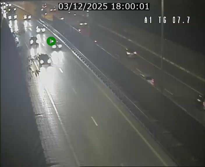 <h2>Traffic live webcam Luxembourg Kirchberg - A1 direction Luxembourg-ville - BK 7.7</h2>