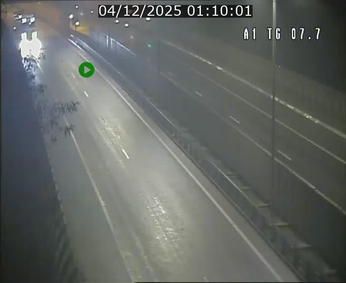 <h2>Traffic live webcam Luxembourg Kirchberg - A1 direction Luxembourg-ville - BK 7.7</h2>