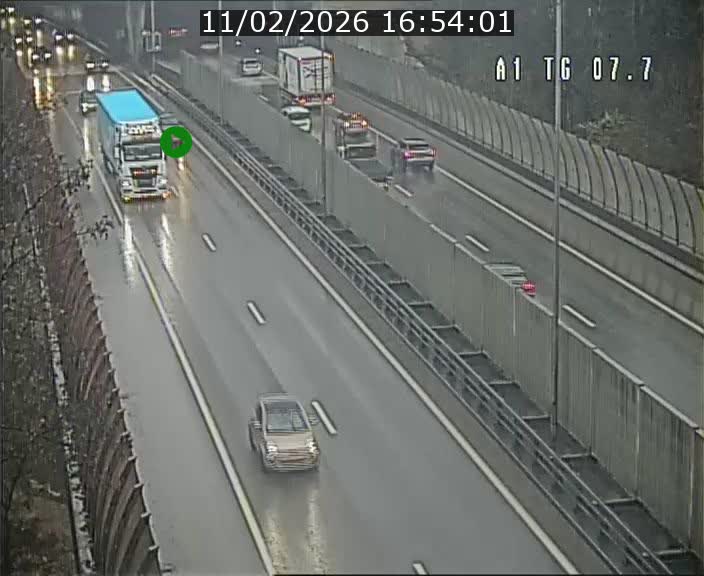 <h2>Traffic live webcam Luxembourg Kirchberg - A1 direction Luxembourg-ville - BK 7.7</h2>