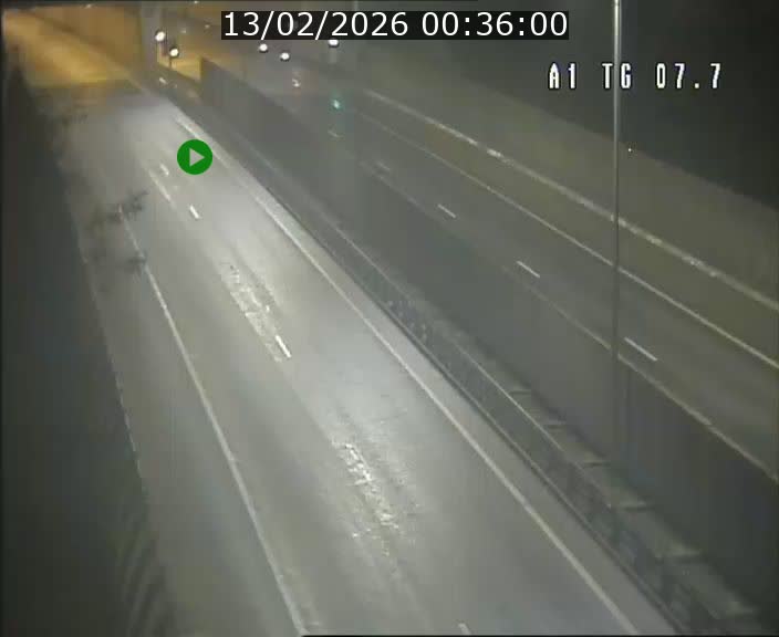 <h2>Traffic live webcam Luxembourg Kirchberg - A1 direction Luxembourg-ville - BK 7.7</h2>