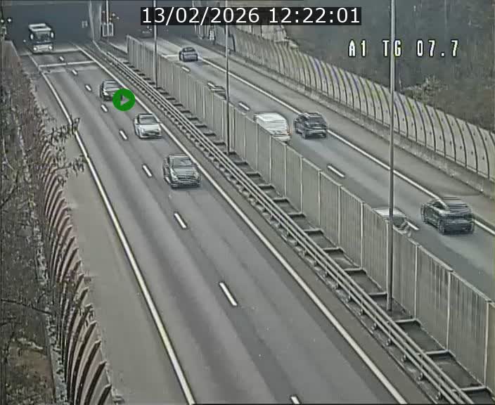 <h2>Traffic live webcam Luxembourg Kirchberg - A1 direction Luxembourg-ville - BK 7.7</h2>
