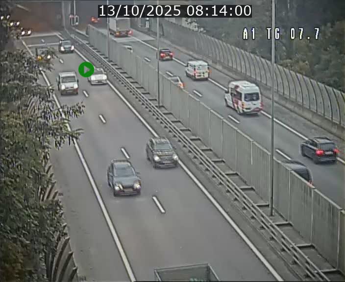 <h2>Traffic live webcam Luxembourg Kirchberg - A1 direction Luxembourg-ville - BK 7.7</h2>
