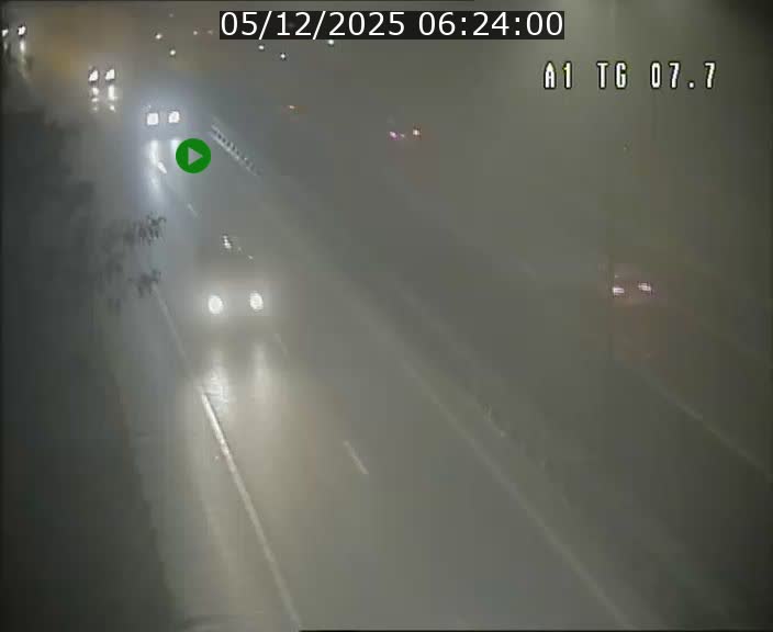 <h2>Traffic live webcam Luxembourg Kirchberg - A1 direction Luxembourg-ville - BK 7.7</h2>