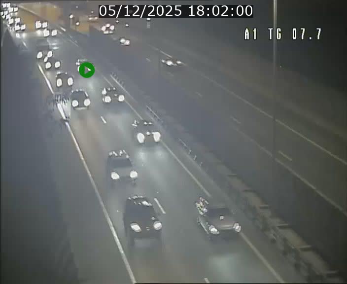 <h2>Traffic live webcam Luxembourg Kirchberg - A1 direction Luxembourg-ville - BK 7.7</h2>