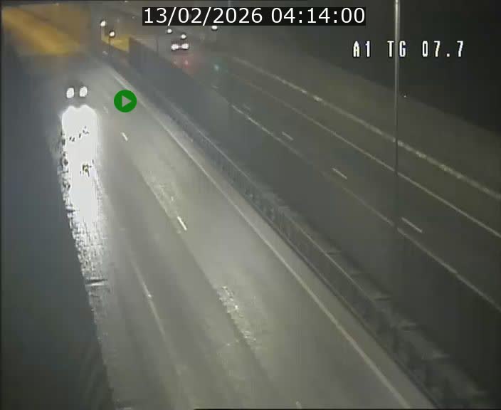 <h2>Traffic live webcam Luxembourg Kirchberg - A1 direction Luxembourg-ville - BK 7.7</h2>