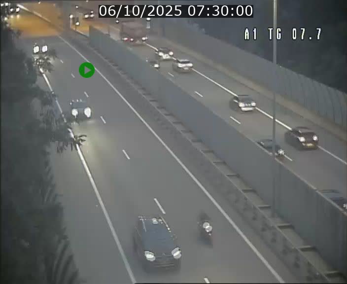 <h2>Traffic live webcam Luxembourg Kirchberg - A1 direction Luxembourg-ville - BK 7.7</h2>