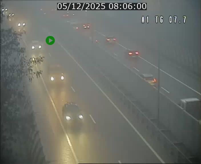 <h2>Traffic live webcam Luxembourg Kirchberg - A1 direction Luxembourg-ville - BK 7.7</h2>