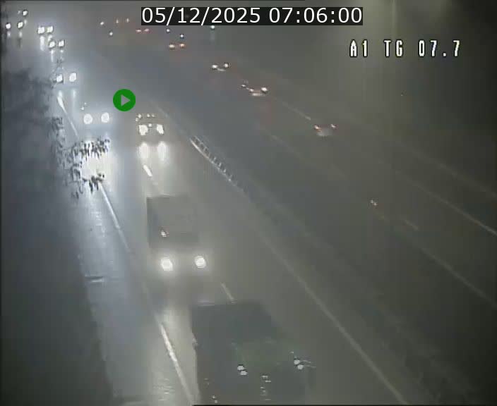 <h2>Traffic live webcam Luxembourg Kirchberg - A1 direction Luxembourg-ville - BK 7.7</h2>