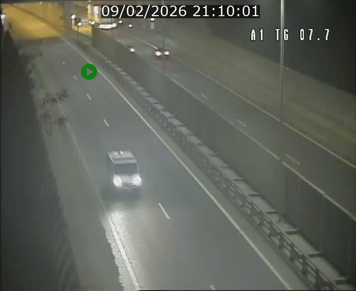 <h2>Traffic live webcam Luxembourg Kirchberg - A1 direction Luxembourg-ville - BK 7.7</h2>