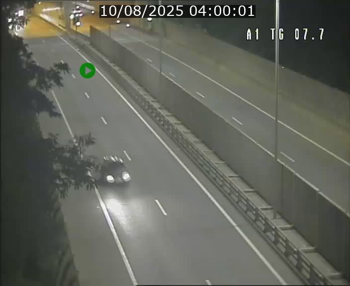 Traffic live webcam Luxembourg Kirchberg - A1 direction Luxembourg-ville - BK 7.7