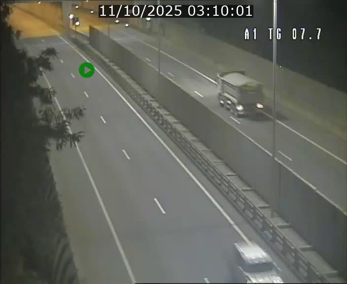 <h2>Traffic live webcam Luxembourg Kirchberg - A1 direction Luxembourg-ville - BK 7.7</h2>