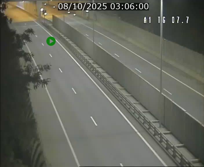 <h2>Traffic live webcam Luxembourg Kirchberg - A1 direction Luxembourg-ville - BK 7.7</h2>